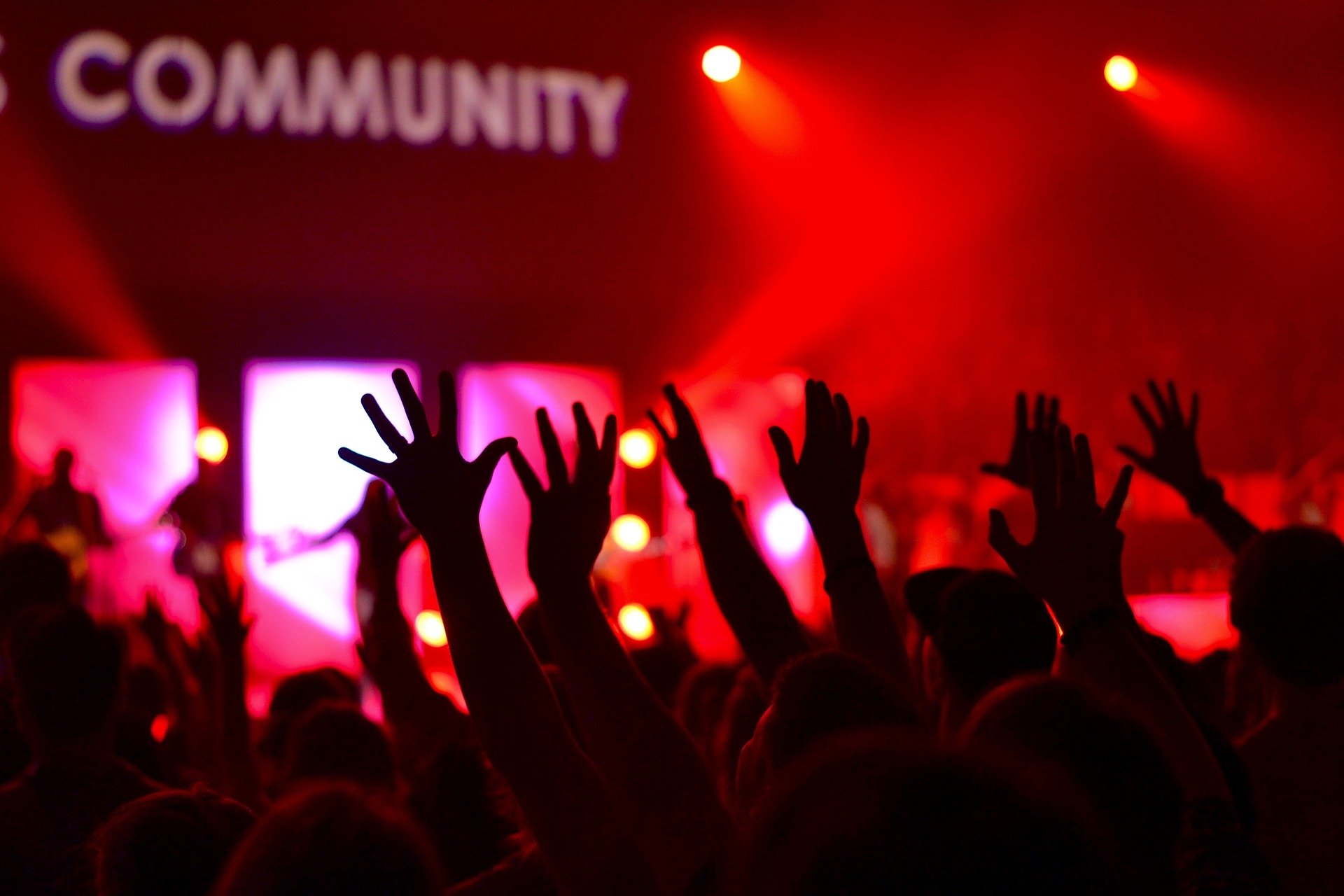 social socializzare con i social